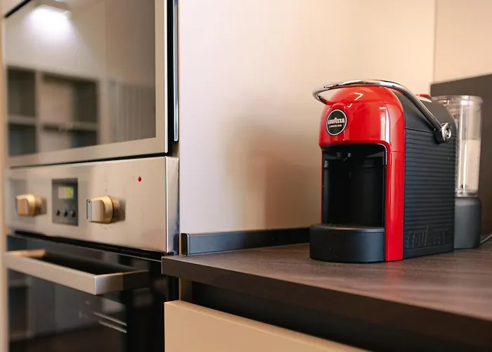 Centre - Royal Welcome *