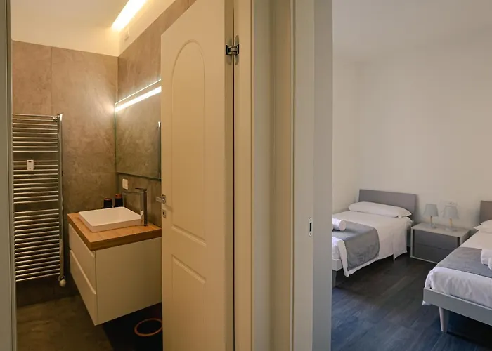Daire Centre - Royal Welcome Verona